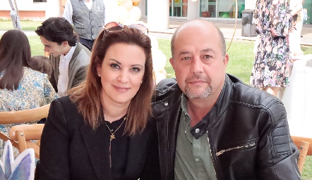  Graciela Hernández y José Ignacio Michel.