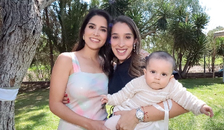  Daniela González, Marijó Ascanio y Jerónimo Hernández.