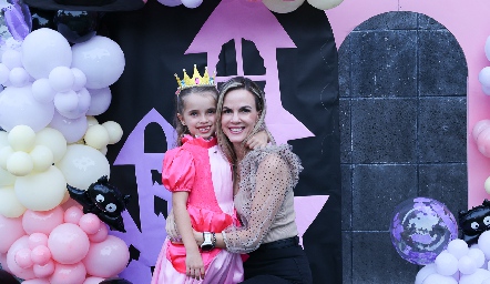  Elsa y Elena.