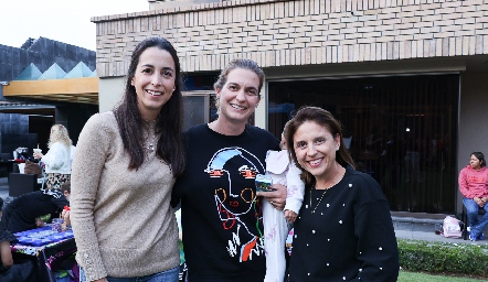  Lorena, Hanni y Mari Carmen.