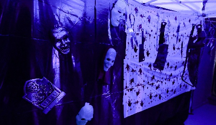 .
