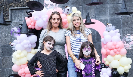  Rocío Acevedo,  Mariana Berrones, Ana Pau Romo y Renata Cordero.