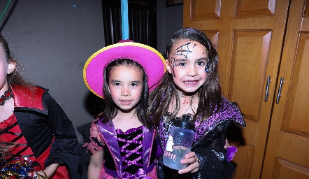  Ale y María Pía.