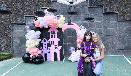  Mariana Berrones y Renata Cordero.