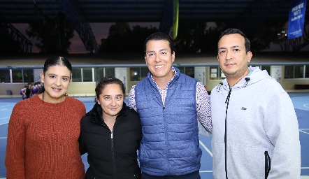  Cinthia González, Viridiana Botello, Omar Pamplona y Marcos Toris