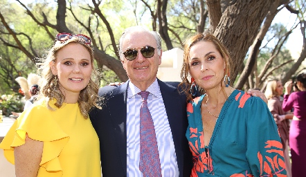  Lucía Letais, Fernando Pérez y Jimena Barroso.