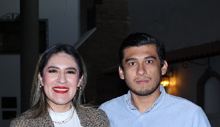  Diana Lucero y Omar Ramírez.