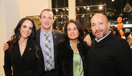  Gloria Mojarro, Jorge Ledezma, Andrea de la Torre y José Luis Barrón.