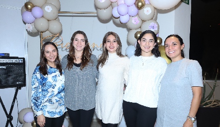  Pamela, Andrea, Fernanda, Ale y Sofia.