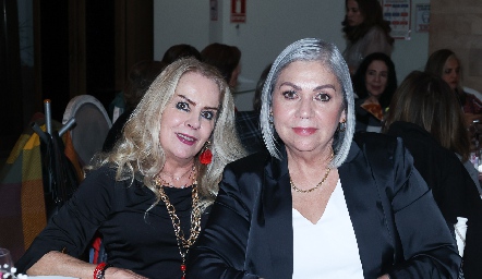  Eugenia Zapata y Yola Quintana.