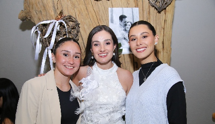  Gaby Hinojosa, Titi Lomelí y Rebeca Treviño.