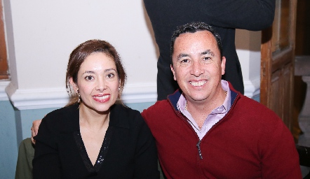  Pedro Vázquez y Cecilia Ochoa.