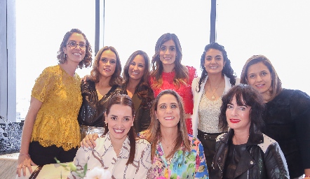  Marie André, Ana Sofía Velázquez, Gloria Leal, Fer Torres, Gaby Herrán, Patsy Dávila, María Sotomayor y Coco Canseco