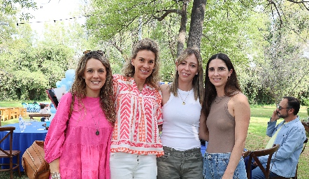  Priscila González, Benilde Hernández, Gaby Rosillo y Marina Jourdain.
