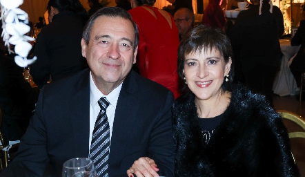  Carlos y Tere Mendizábal.