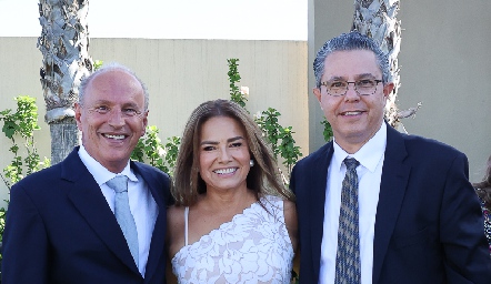  José Ramón Garza, Patricia Acosta y Jesús Garza.