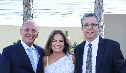  José Ramón Garza, Patricia Acosta y Jesús Garza.
