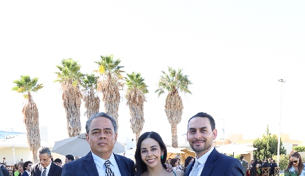  Esteban Acosta, Andrea Acosta y Rubén Guerrero.