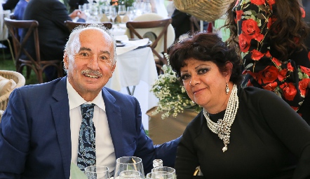  Jorge Reyes y Lourdes Humara.