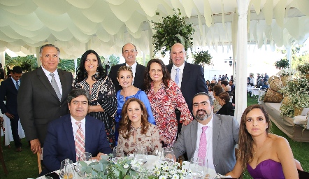  Federico Otero, Rocío Espinosa, Morena Pérez, Fernando Pérez, Coco Leos, Enrique Portillo, Paco Leos, Paty Fernández, Juan José Leos y Paty Estrada.