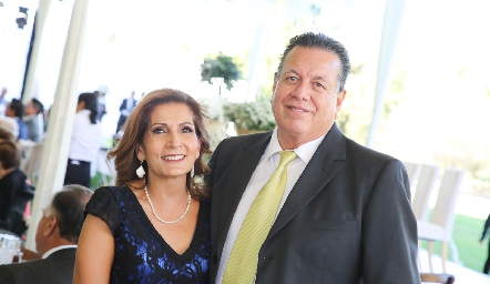  Guadalupe Carrera y Antonio Garrido.