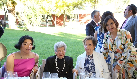  Liliana Hernández, Eugenia Márquez, Marcela Carrera y Marcela Gutiérrez.