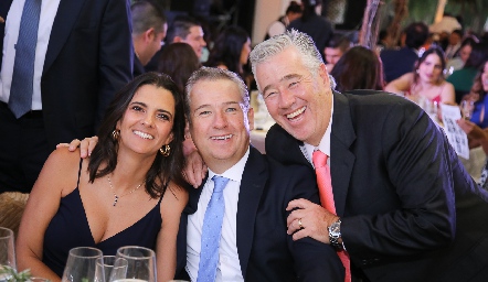  Daniela Rivero, Héctor Galán y Paulo Galán.