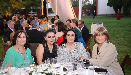  Berenice Hermosillo, Marus Reyes, Amada Medellín y Mónica Aranda.