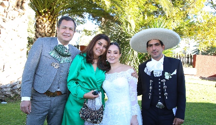  Oscar Ortega, Martha Isabel Ríos, María del Carmen Cordero y Carlos Francisco González.