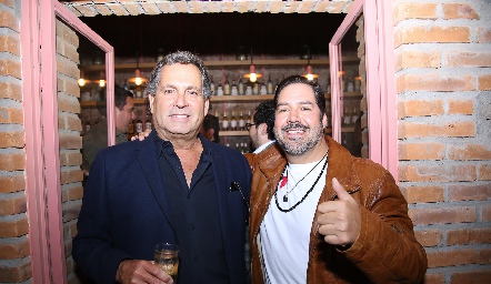  Federico Díez Gutiérrez y Miguel Martínez.