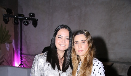  Mariana Meade y Lourdes Orozco.