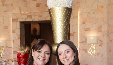  Alejandra Zulaica y Nayelli Maya.