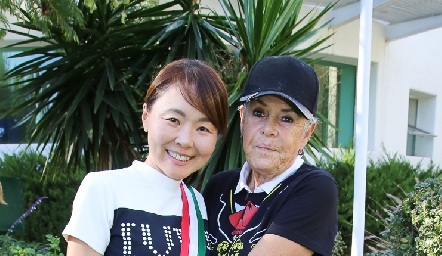  Tomoko Fujikawa y Paty del Peral.