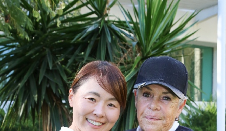  Tomoko Fujikawa y Paty del Peral.