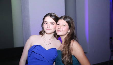  Marina y Alexia Galán.