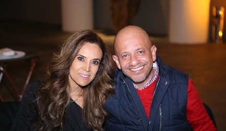  Daniela Díaz de León y Horacio Rocha.