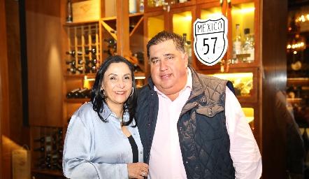  Ana Mari y Chapo Torres.
