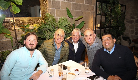  Jorge Meade, Fernando Abud, Jorge Cadena, Gerardo Zermeño y Alberto Castro.