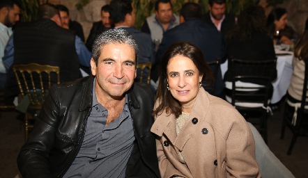  Martín de la Rosa y Ana Paula Gutiérrez.