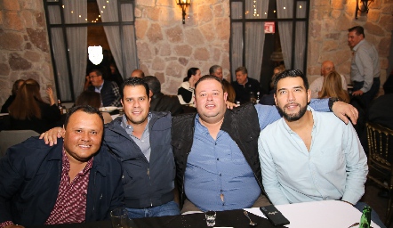  Eduardo Torres, Carlos Chávez, Jaime Torres y Rodrigo Arriaga.