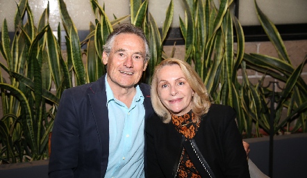  José Ramón Foyo y Ninfa Jonguitud.