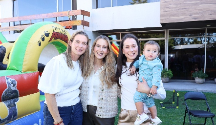  Hanni, Lucía, Pituca y Micaela.