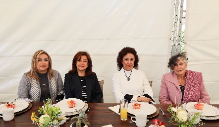  Patricia Flores, Coqui Aguilar, Cristina Narváez y Susana de Narvaez.