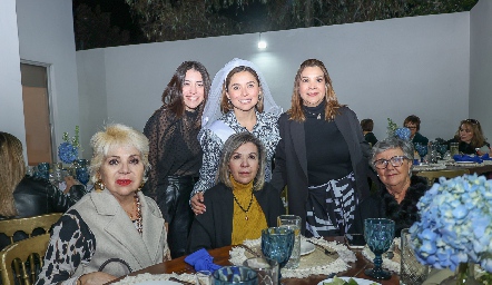  Karla Torres, Margot Uría, Maribel Posadas, Esperanza Pérez, Marizase Grijalva, Elvira Oro.