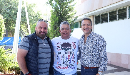  Mauricio  Villalobos, Fernando Martínez y Guillermo.