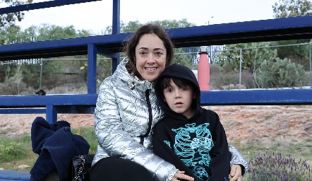  Roberta Martínez y Marcelo Medellín.