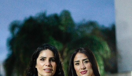  Paty Soto y Marina Quinta.