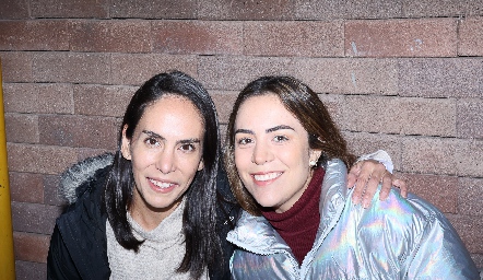  Cristina Díaz de León y Romina Reverte.
