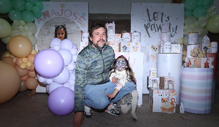 Diego Rodríguez con su hija Anajose.