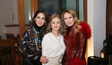  Maribel Lozano, Adriana Carrera y Lupita Santibáñez.